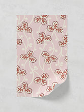 Load image into Gallery viewer, Clover 02