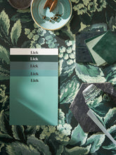 Load image into Gallery viewer, Foliage 01